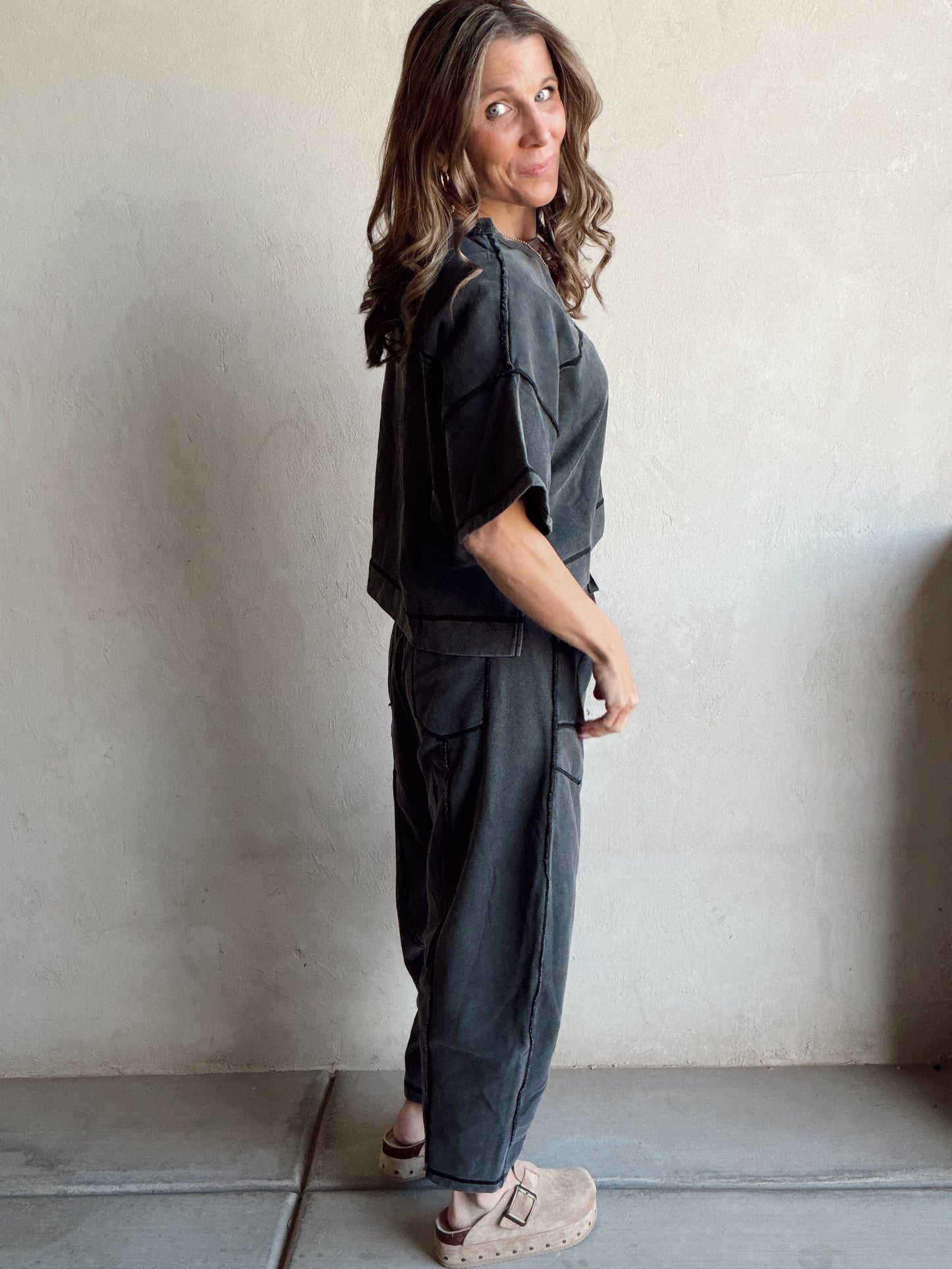 Clara Set in Mineral Washed Black (Won’t Ship Until 12/23)