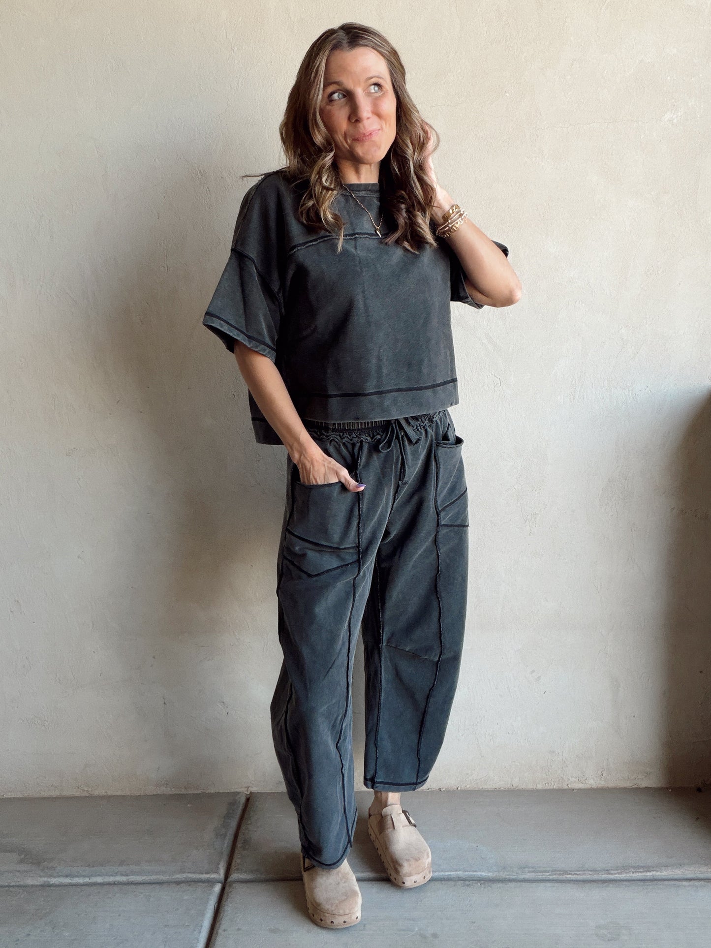 Clara Set in Mineral Washed Black (Won’t Ship Until 12/23)