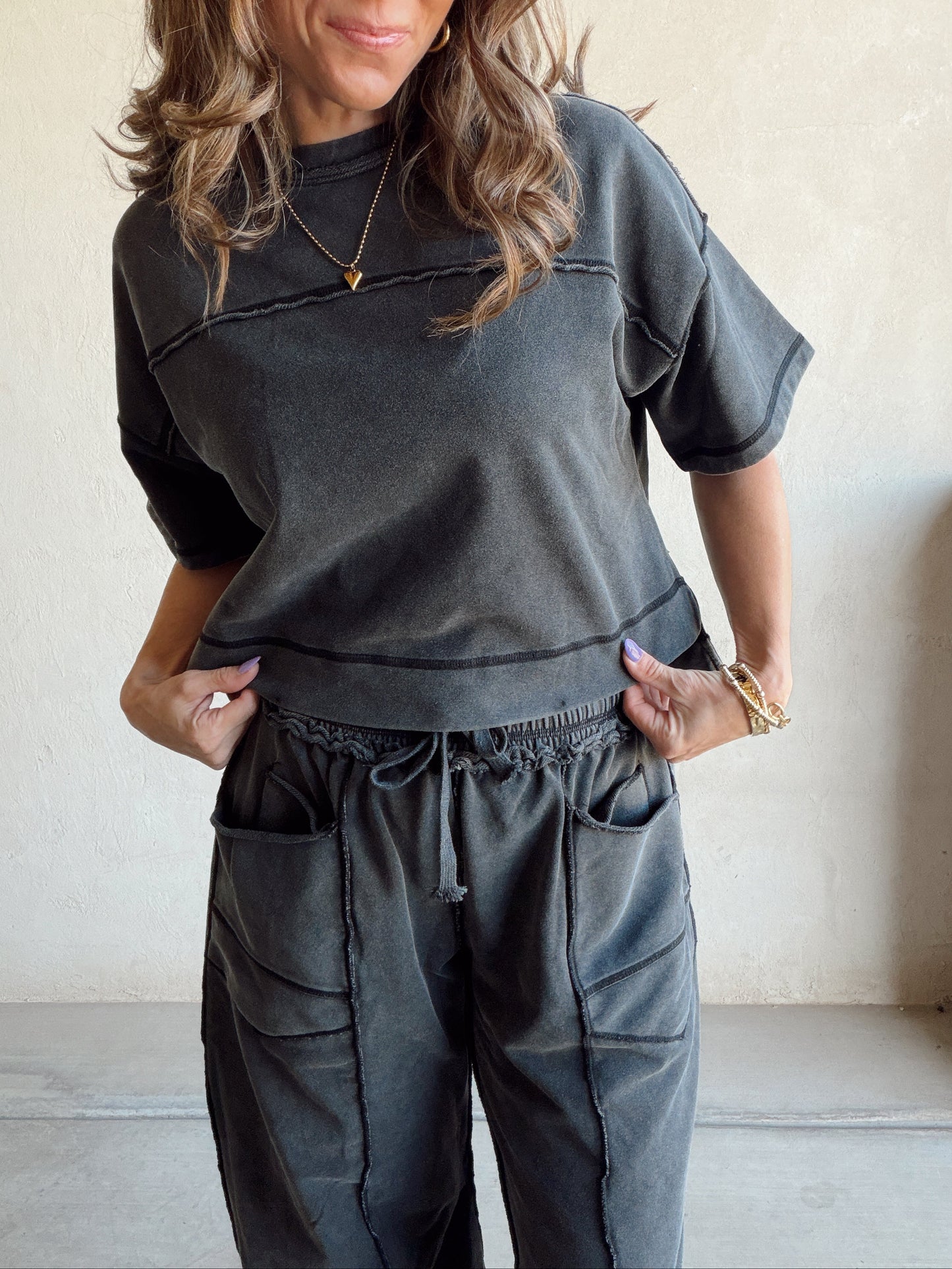 Clara Set in Mineral Washed Black (Won’t Ship Until 12/23)