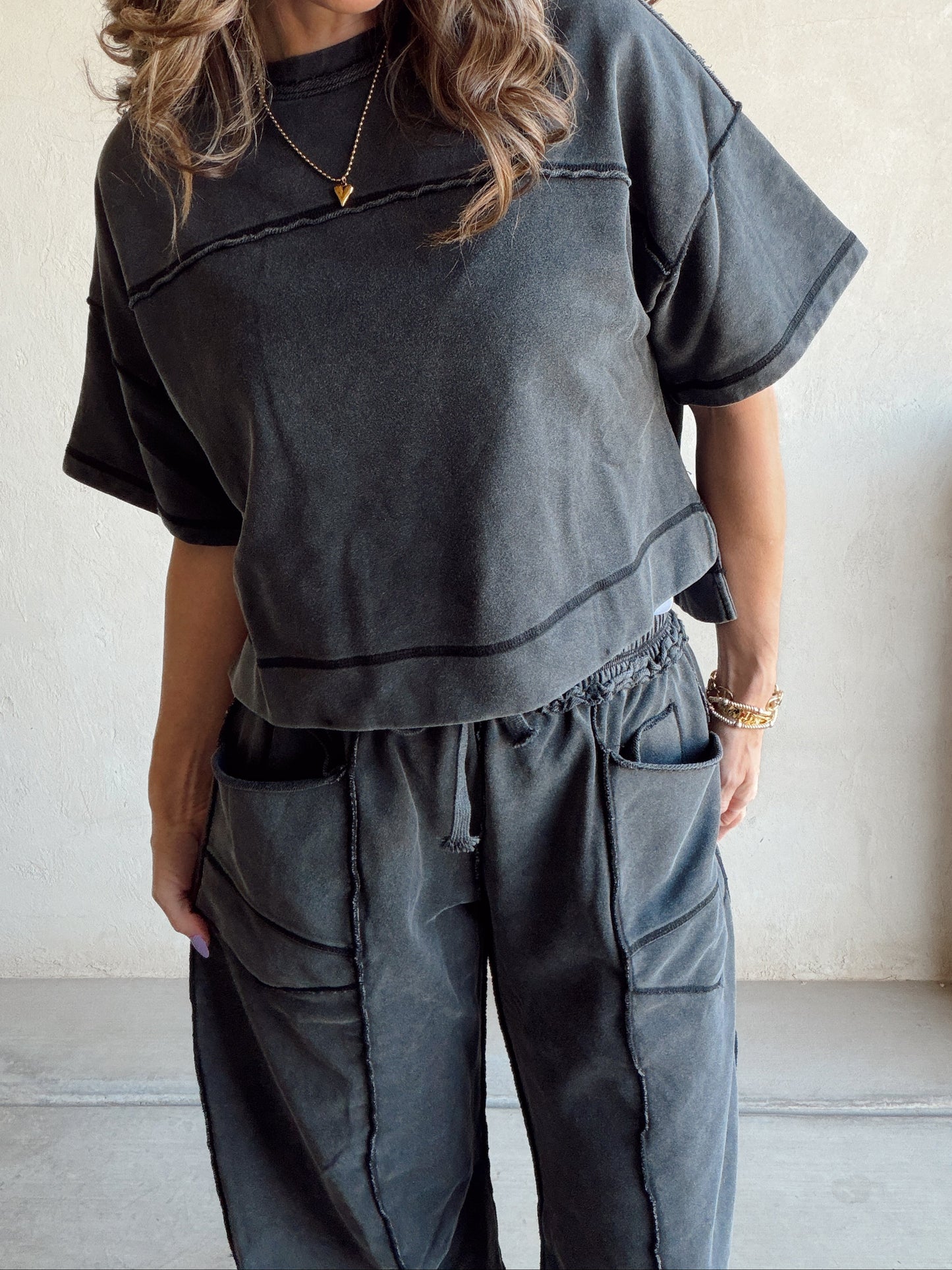 Clara Set in Mineral Washed Black (Won’t Ship Until 12/23)