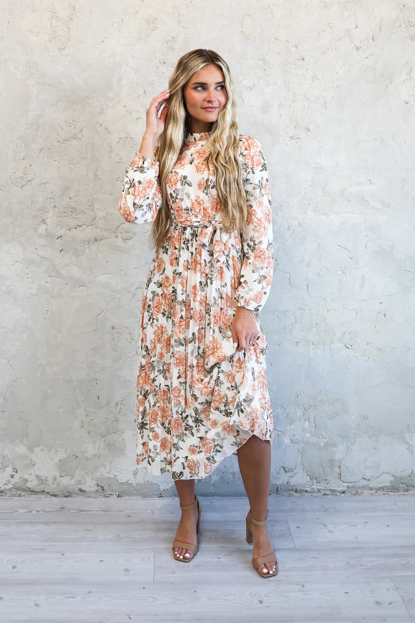 Serena Dress in Papaya Rose