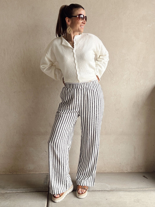 Izzy Rolled Collar Sweater in Ivory